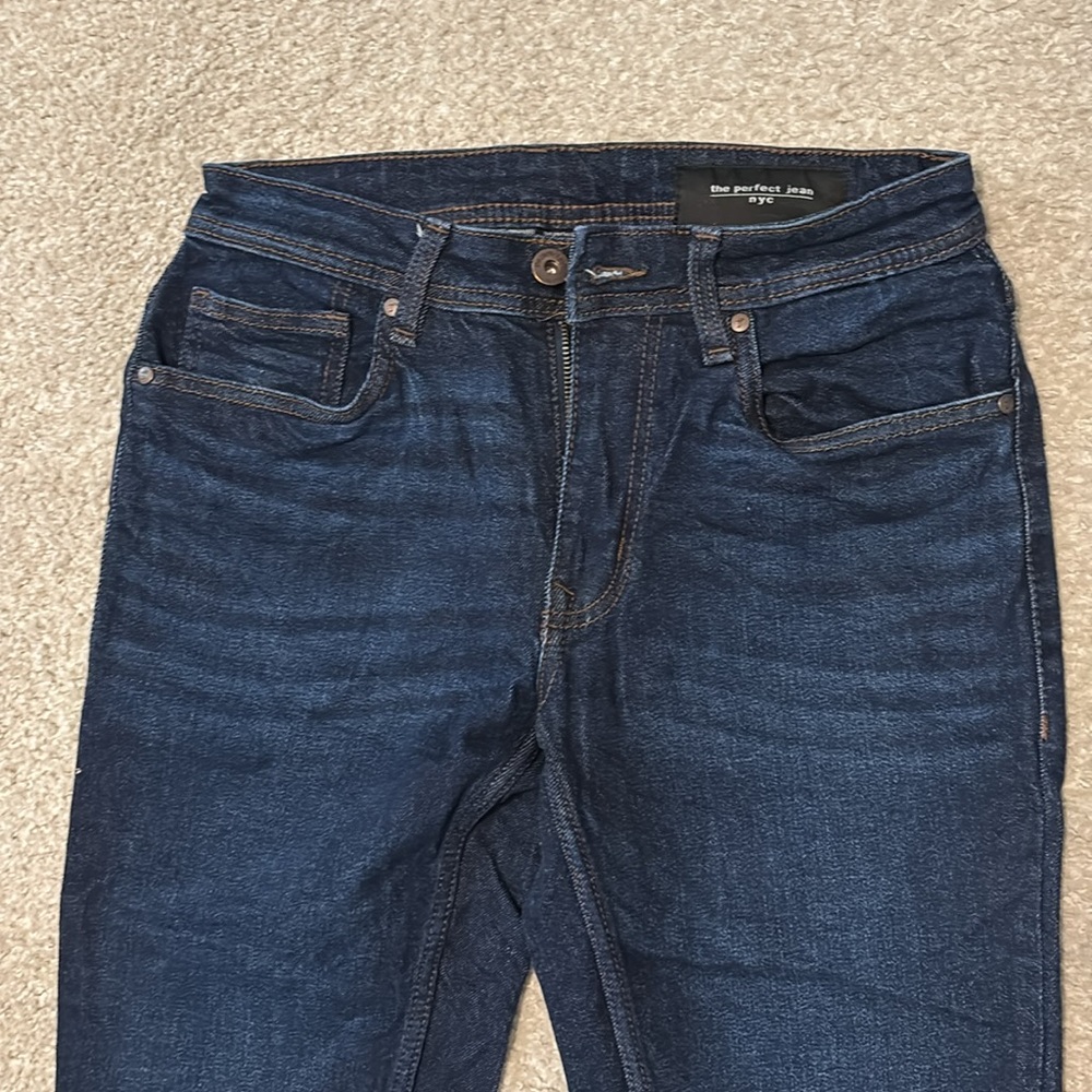The Perfect Jean - Picture 2 of 6